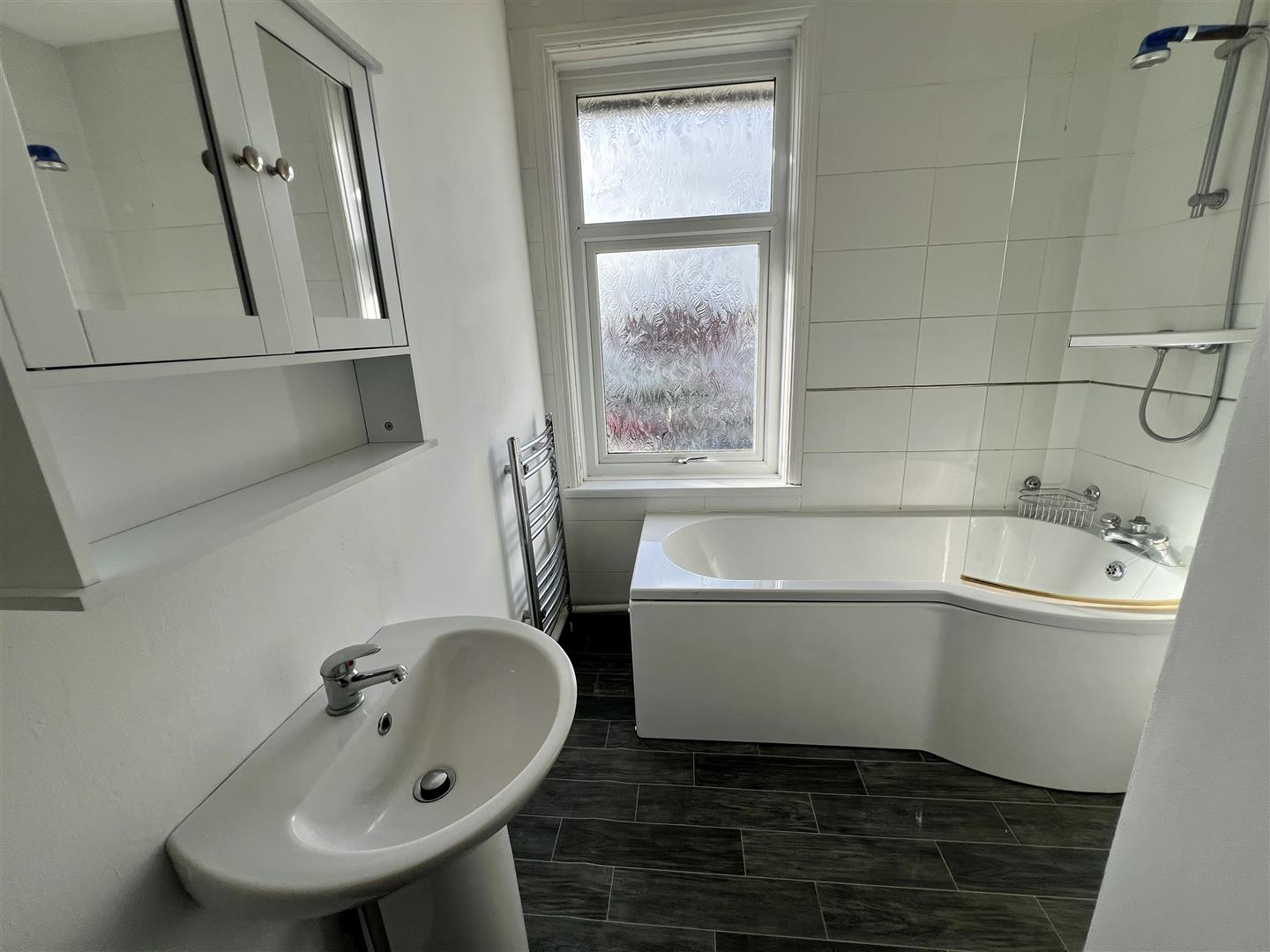 West Road, Nottage, Porthcawl, Bridgend County Borough, CF36 3SN